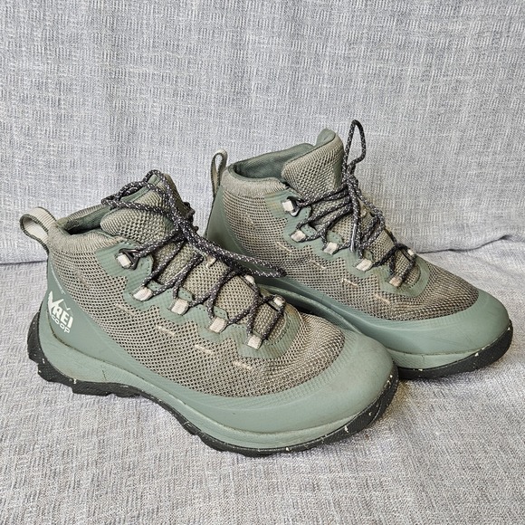 REI Shoes - REI Womens Size 6.5  Hiking Boots Shoes